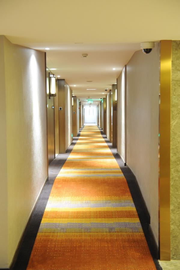 Atour X Hotel Shanghai Hongqiao Airport Konggang Road Bagian luar foto