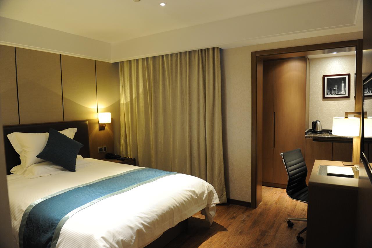 Atour X Hotel Shanghai Hongqiao Airport Konggang Road Bagian luar foto