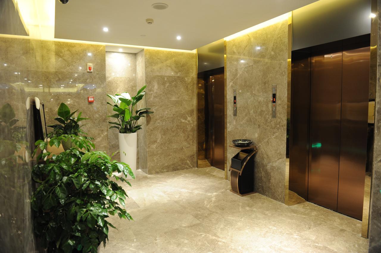 Atour X Hotel Shanghai Hongqiao Airport Konggang Road Bagian luar foto