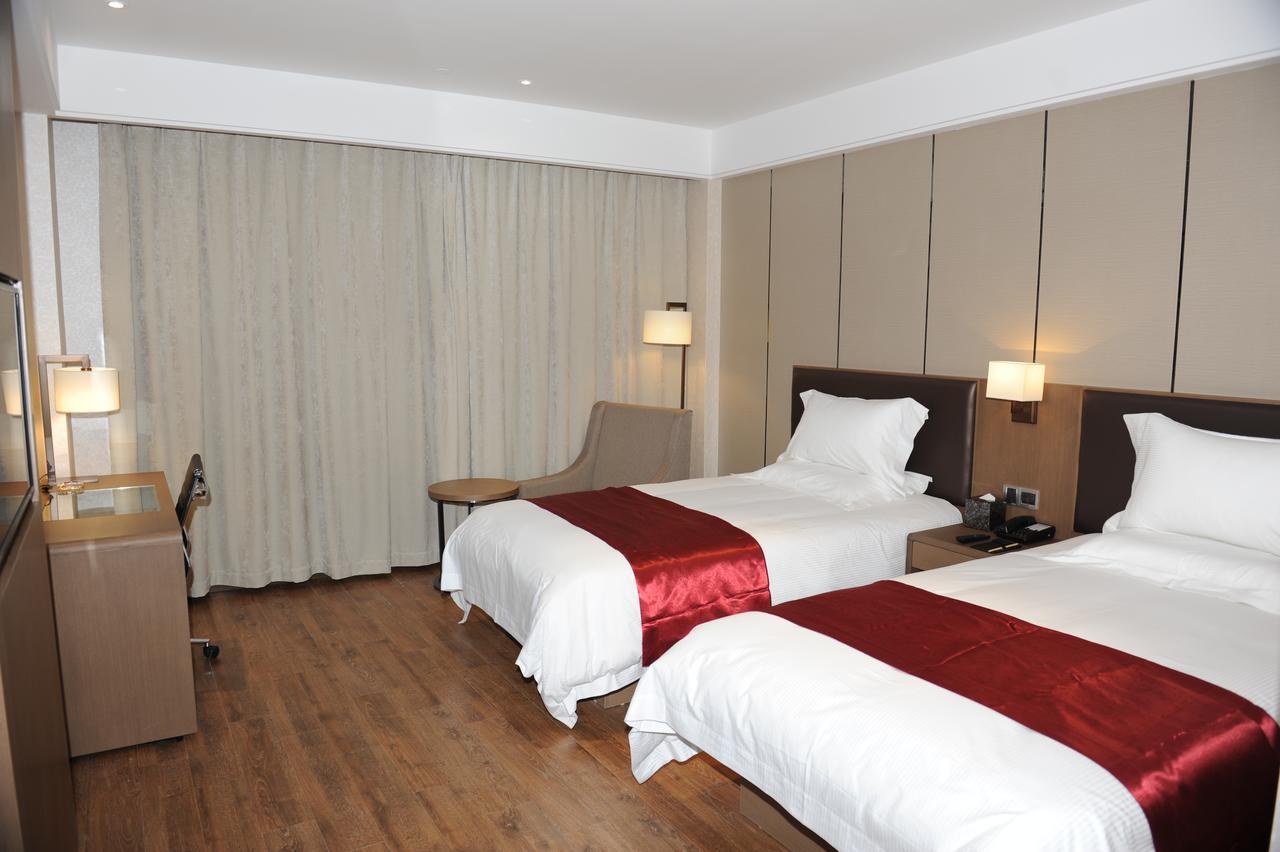 Atour X Hotel Shanghai Hongqiao Airport Konggang Road Bagian luar foto